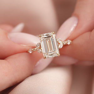 The Chelsea - Engagement Ring Made in Yellow Gold