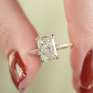The Pave Crown Kamellie - Engagement Ring Made in Rose Gold