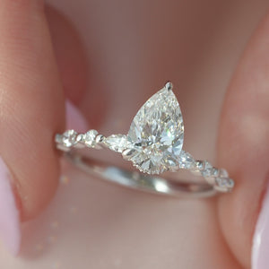 The Lindsey - Engagement Ring Made in White Gold