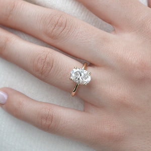 The Kamellie - Engagement Ring Made in Yellow Gold