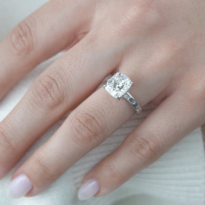 The Jennifer - Engagement Ring Made in White Gold