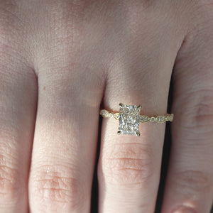 The Jasmine - Engagement Ring Made in Yellow Gold