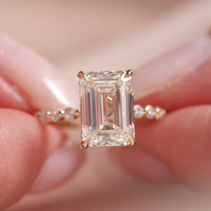 The Khloe - Engagement Ring Made in Yellow Gold