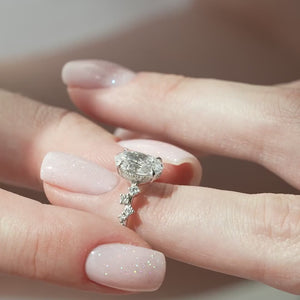 The Mia - Engagement Ring Made in White Gold