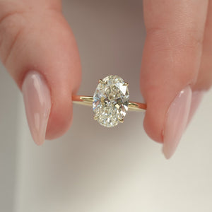 The Alex - Engagement Ring Made in Yellow Gold