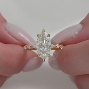 The Lindsey - Engagement Ring Made in Yellow Gold