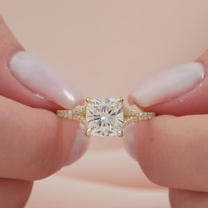 The Jade - Engagement Ring Made in Yellow Gold