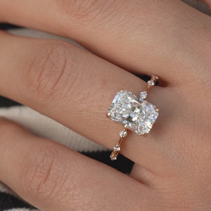 The Hidden Halo Penelope - Engagement Ring Made in Rose Gold