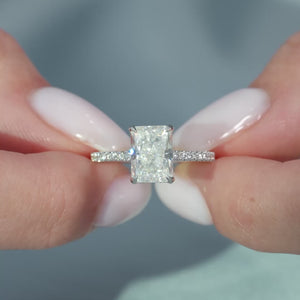 The Pave Crown Kamellie - Engagement Ring Made in White Gold