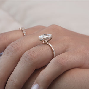 The Pave Crown Kamellie - Engagement Ring Made in Rose Gold