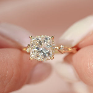 The Halo Twig - Engagement Ring Made in Yellow Gold