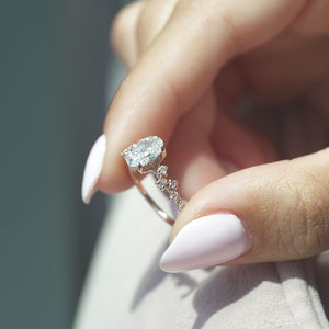 The Mia - Engagement Ring Made in Rose Gold