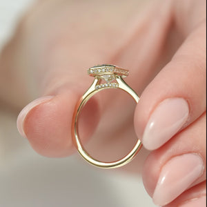 The Charlotte - Engagement Ring Made in Yellow Gold