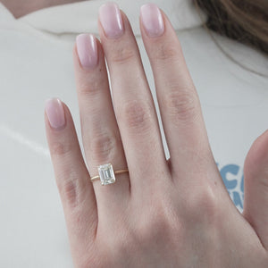 The Ellie - Engagement Ring Made in Yellow Gold