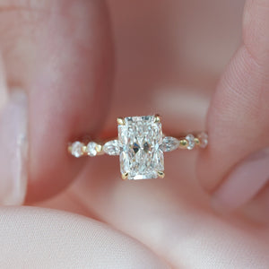 The Lindsey - Engagement Ring Made in Yellow Gold