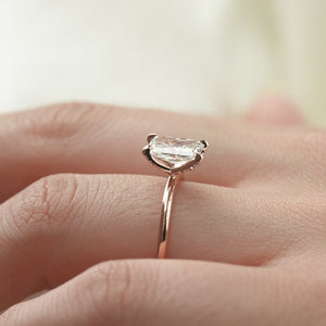 The Petal Kamellie - Engagement Ring Made in Rose Gold