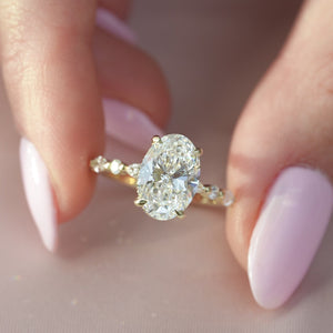 The Lindsey - Engagement Ring Made in Yellow Gold