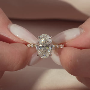 The Lindsey - Engagement Ring Made in Yellow Gold