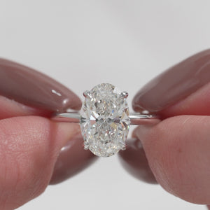The Ashley - Engagement Ring Made in Platinum