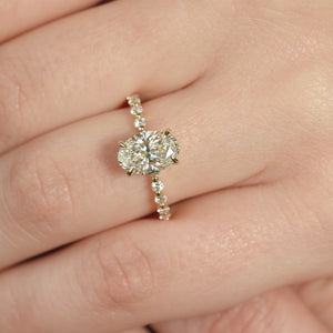 The Khloe - Engagement Ring Made in Yellow Gold