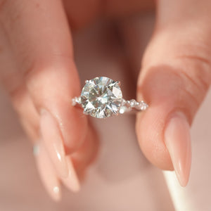 The Lindsey - Engagement Ring Made in White Gold